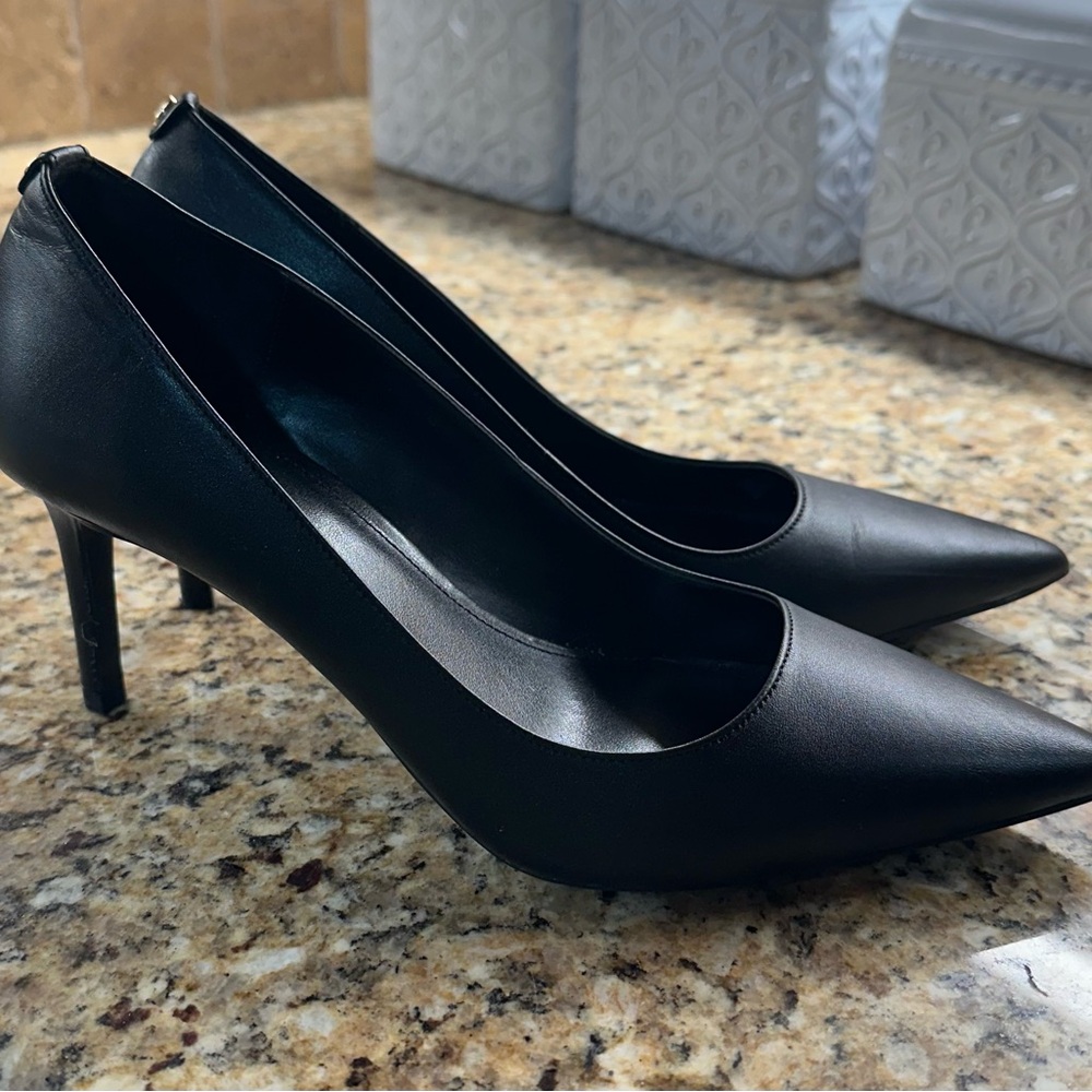 Michael Kors Classic Black Heels